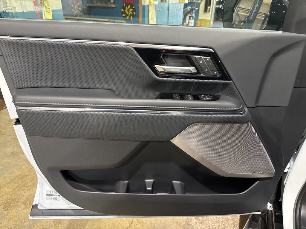 New 2025 GMC Sierra EV Denali AWD/4WD image 20