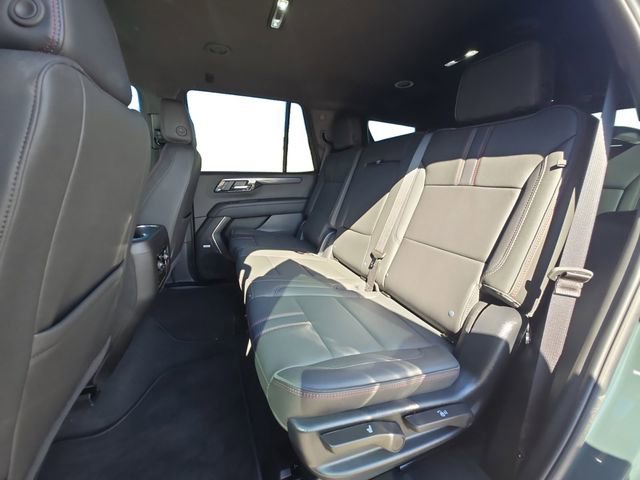 Used 2025 Chevrolet Tahoe RST w/ Comfort Package AWD/4WD image 13