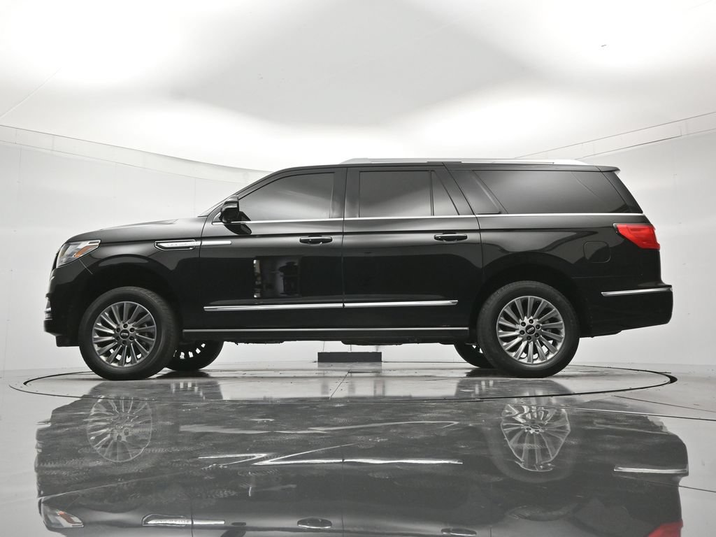 Used 2020 Lincoln Navigator L 4WD image 43