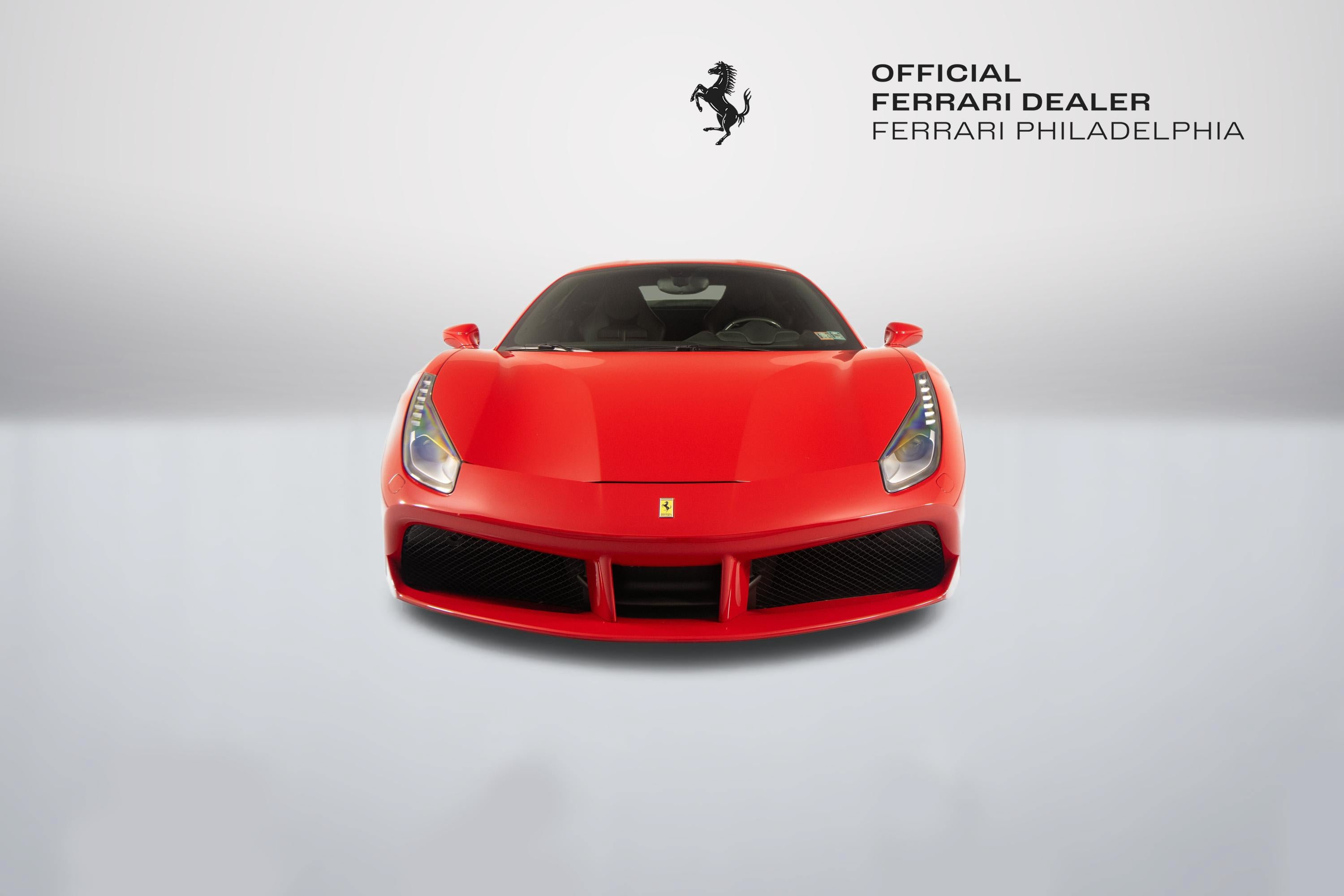 Certified 2018 Ferrari 488 GTB RWD image 2