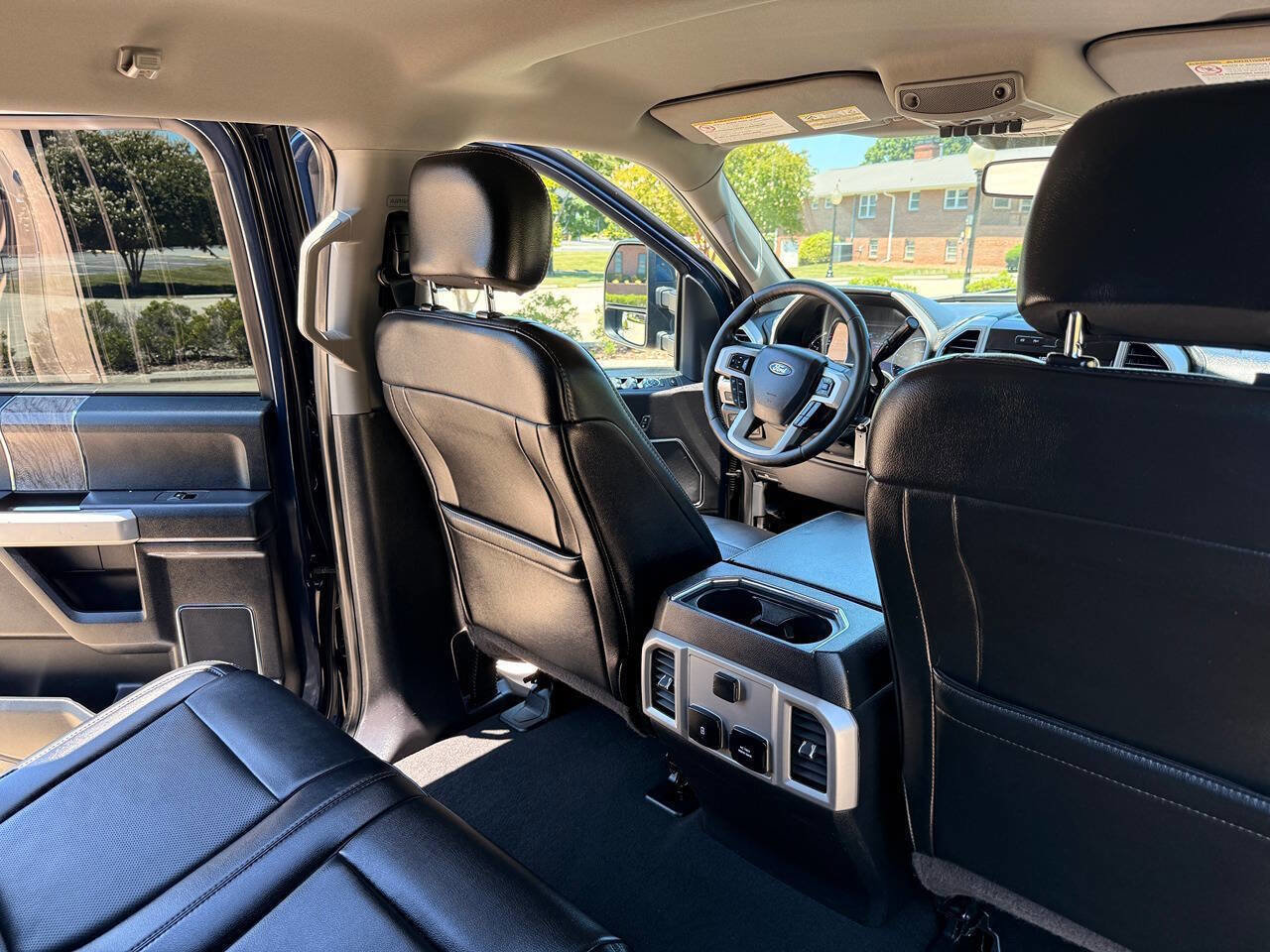 Used 2019 Ford F250 Lariat AWD/4WD image 14