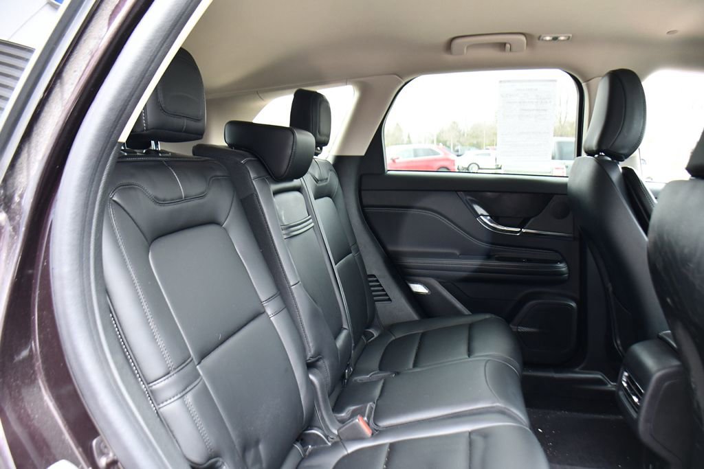 Used 2023 Lincoln Corsair AWD image 17