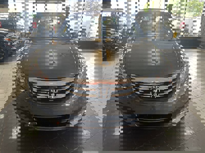 Used 2012 Honda Accord LX image 3