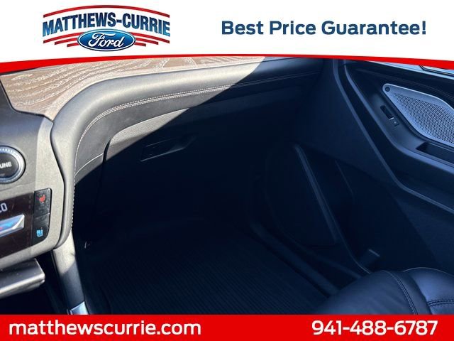 Used 2020 Ford Explorer Platinum w/ Premium Technology Package image 26