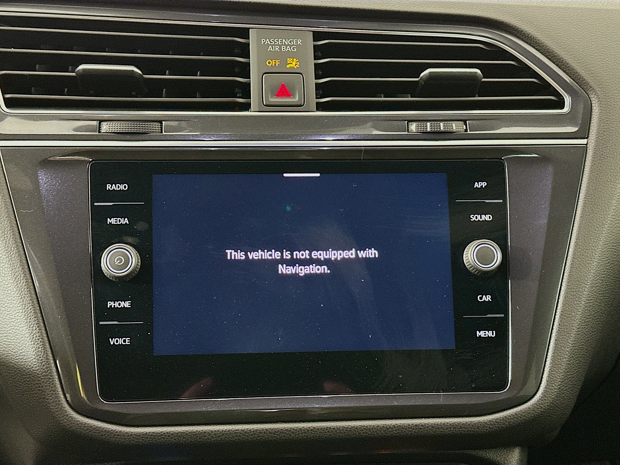 Used 2022 Volkswagen Tiguan SE R-Line image 22