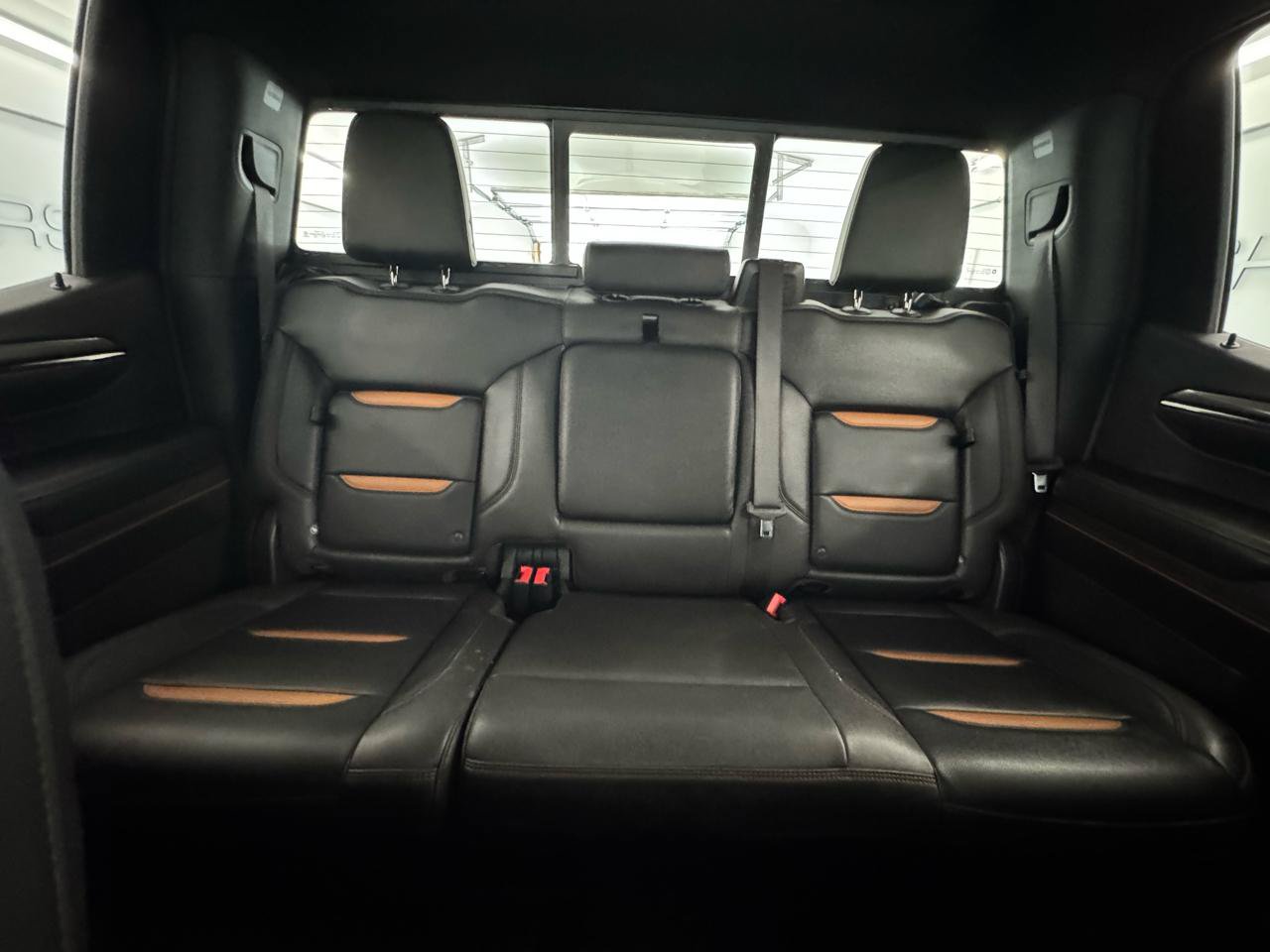 Used 2022 GMC Sierra 1500 AT4 w/ AT4 Premium Package AWD/4WD image 41