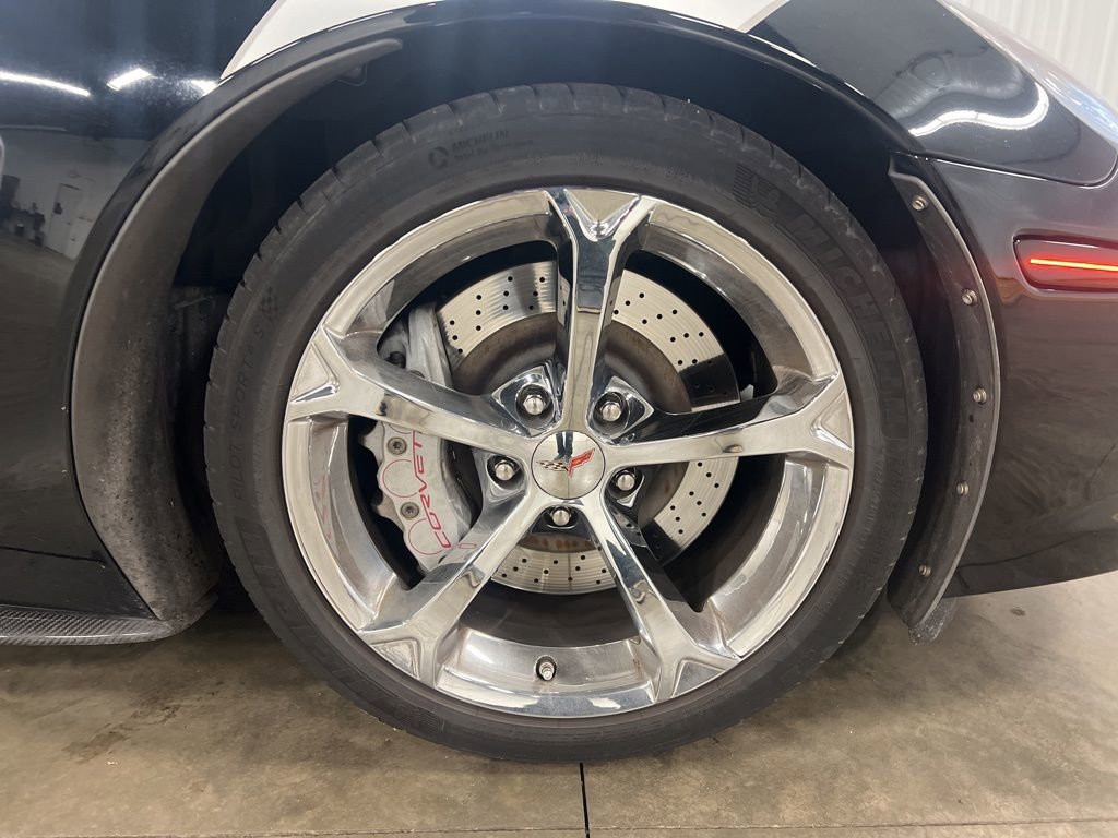 Used 2013 Chevrolet Corvette Grand Sport w/ 3LT Preferred Equipment Group image 13