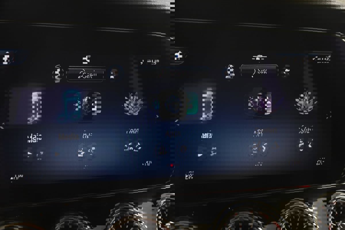 Used 2024 Mercedes-Benz AMG GT 43 image 55