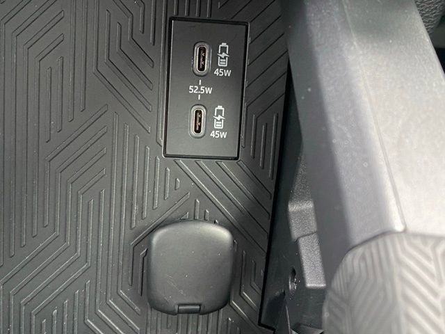 Used 2024 Toyota Tacoma SR5 AWD/4WD image 23