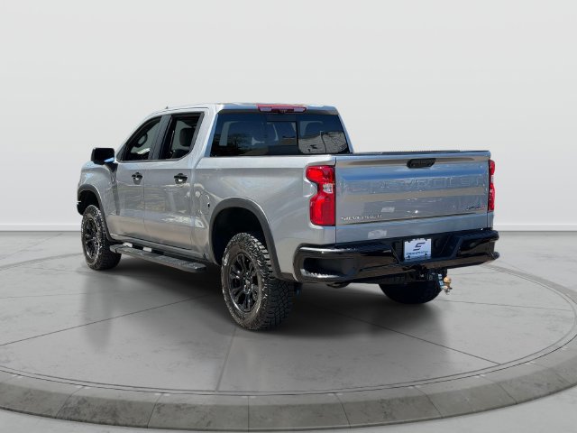Used 2023 Chevrolet Silverado 1500 ZR2 w/ Technology Package AWD/4WD image 6