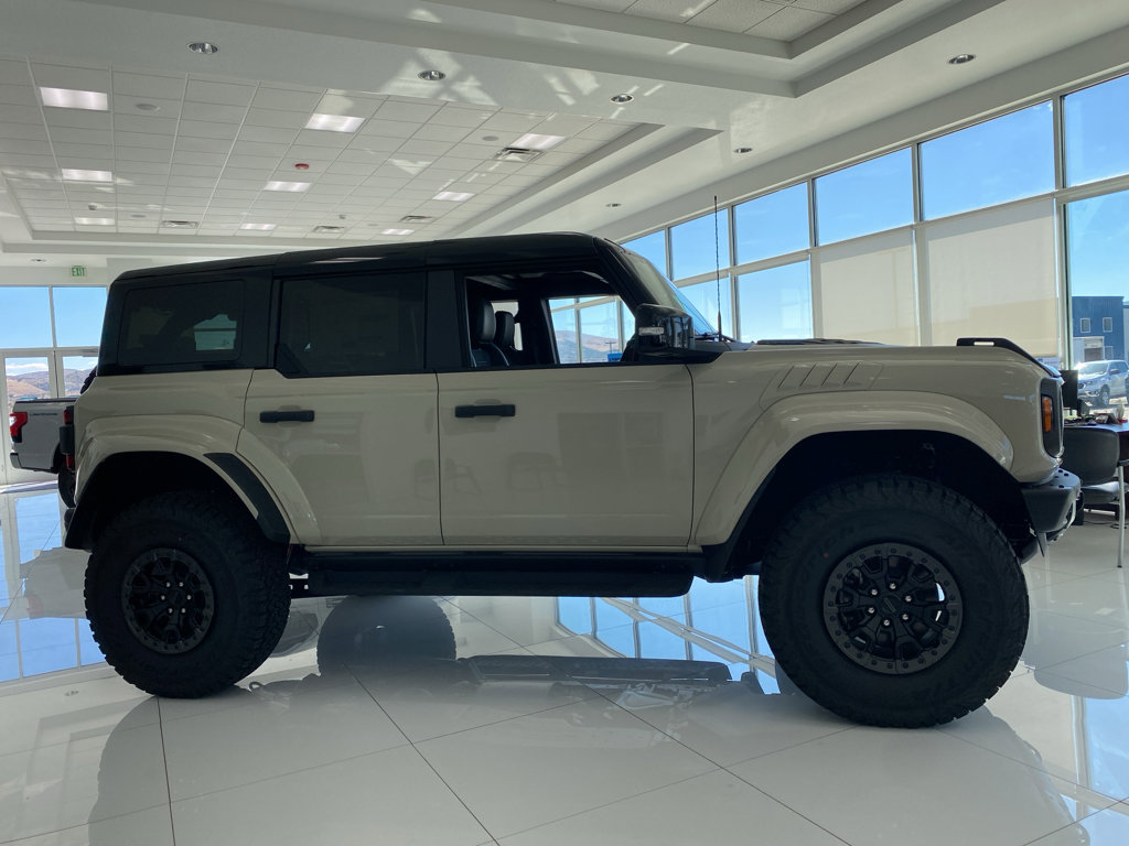 New 2025 Ford Bronco Raptor image 18