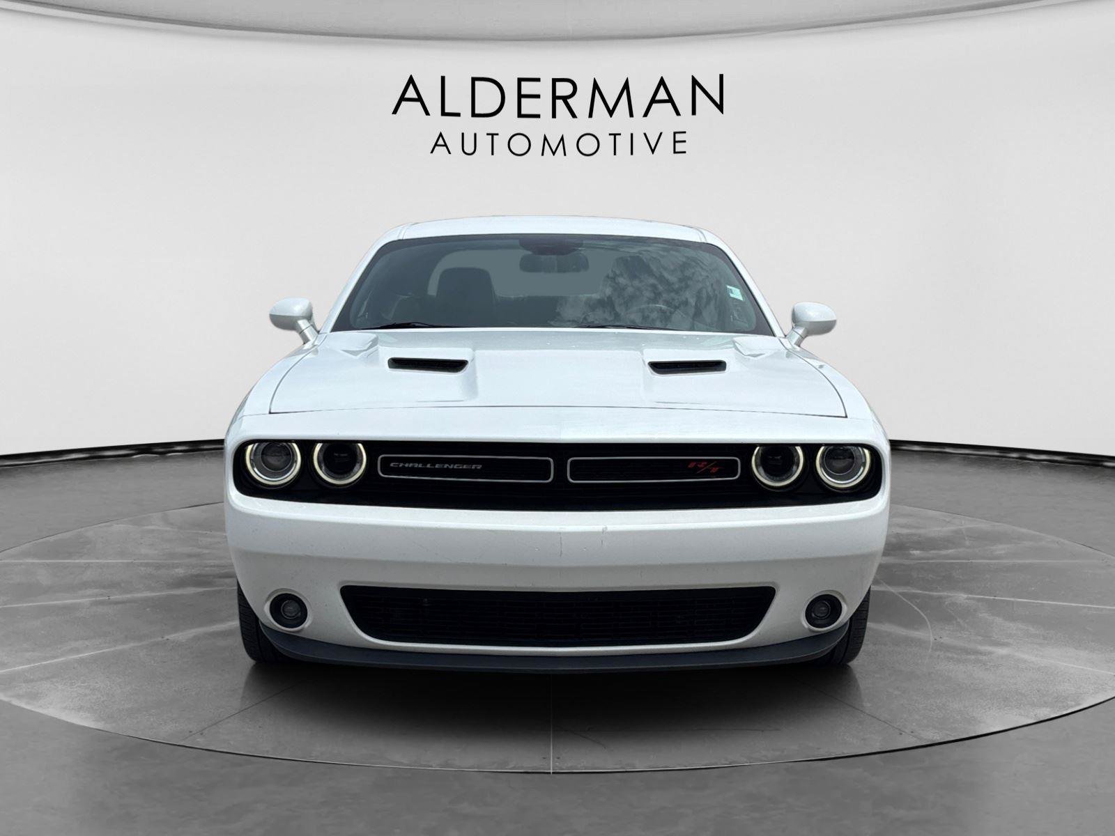 Used 2015 Dodge Challenger R/T Plus RWD image 8