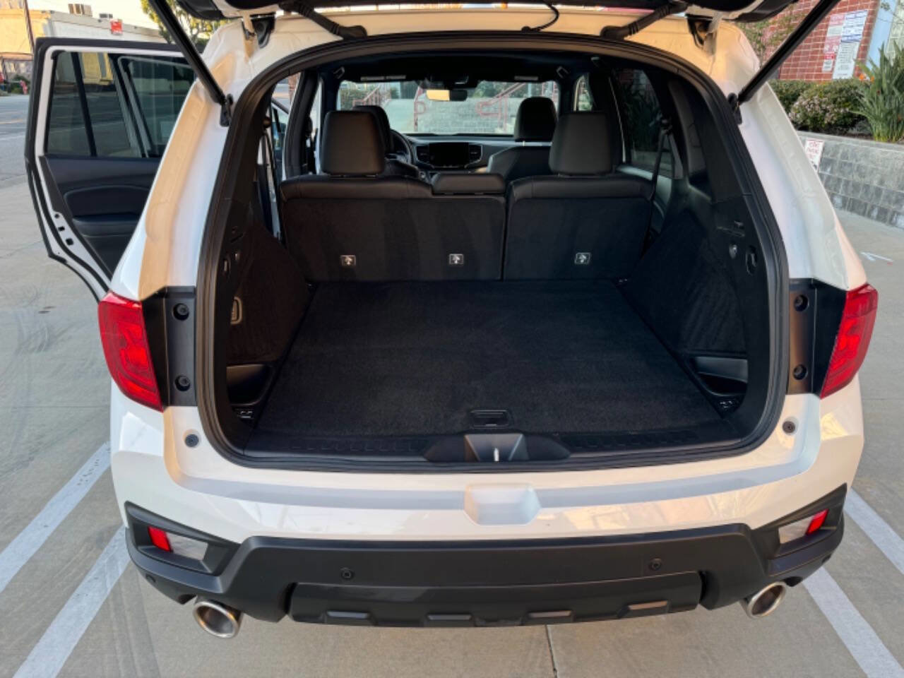 Used 2024 Honda Passport EX-L image 13
