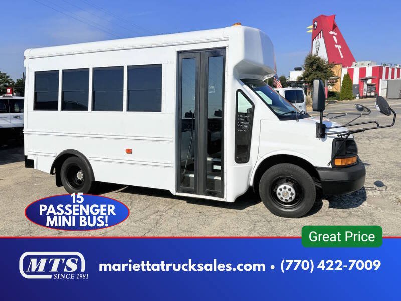 Used 2009 Chevrolet Express 3500 w/ School Bus Package RWD image 1