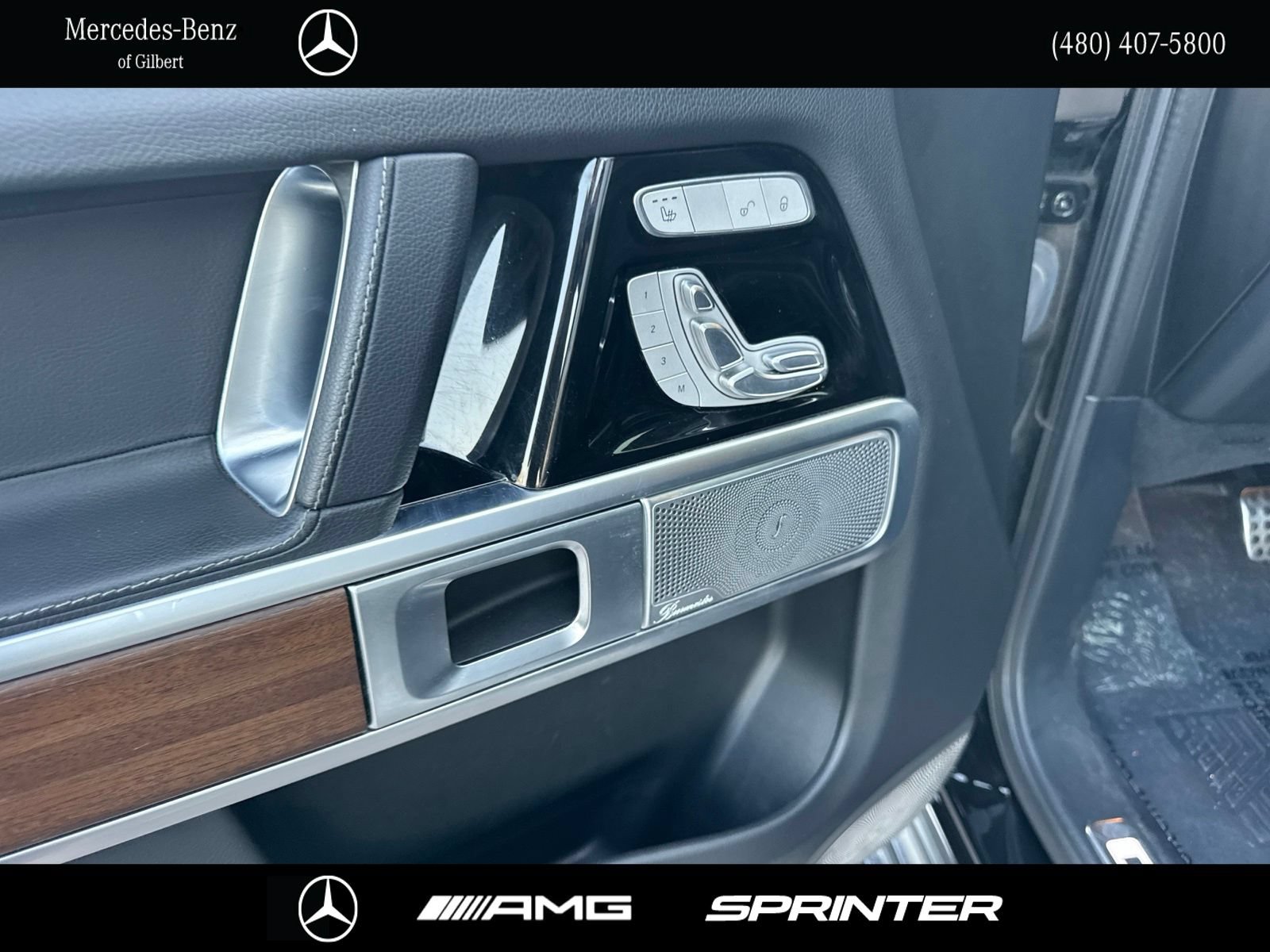 Used 2025 Mercedes-Benz G 550 image 12