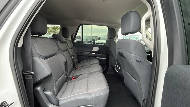 Certified 2025 Ford Expedition Max Active RWD image 13