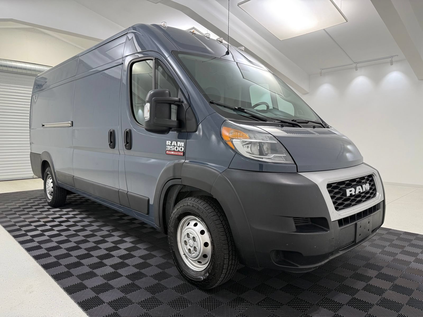 Used 2020 RAM ProMaster 3500 FWD image 1