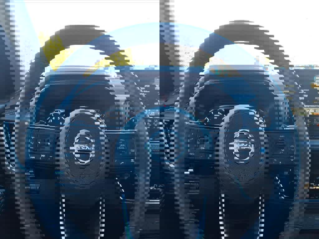 Certified 2023 Nissan Rogue SL w/ SL Premium Package image 24