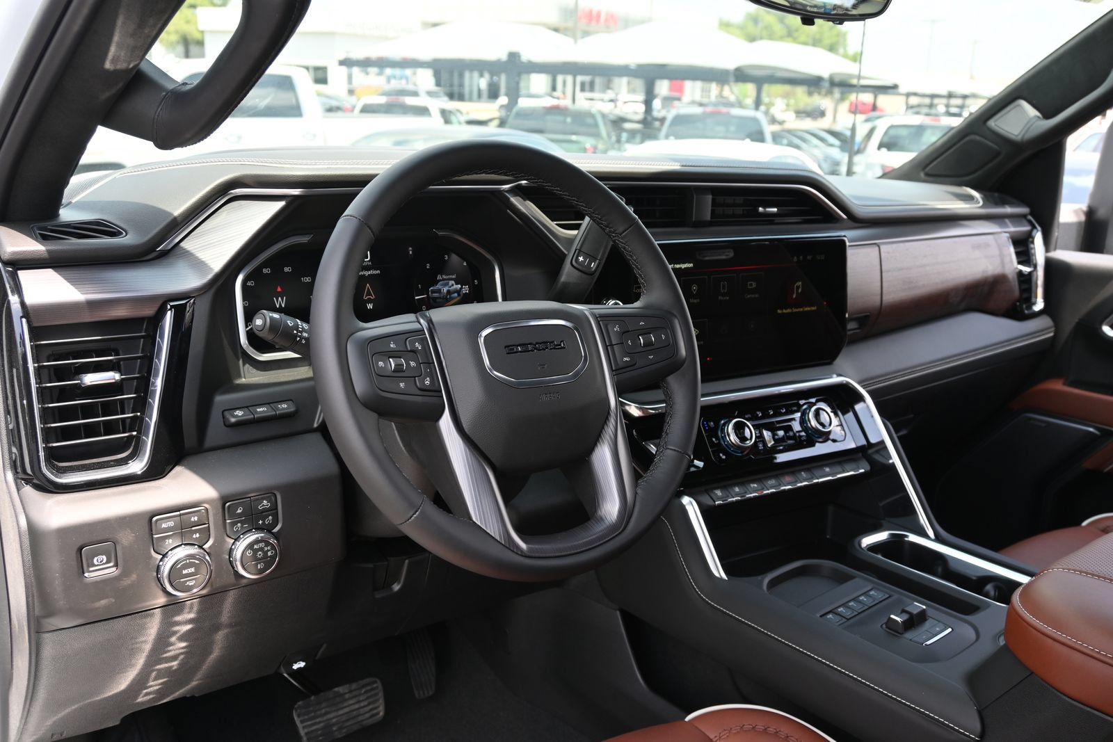New 2026 GMC Sierra 3500 Denali Ultimate AWD/4WD image 17