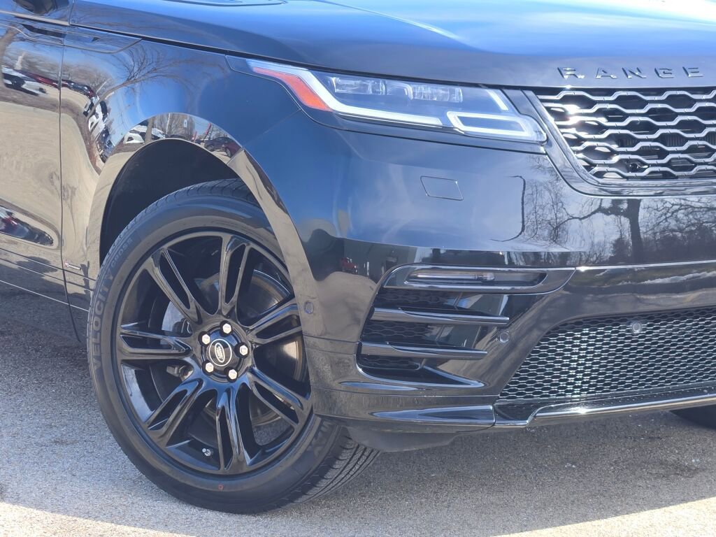 Used 2021 Land Rover Range Rover Velar R-Dynamic S image 3