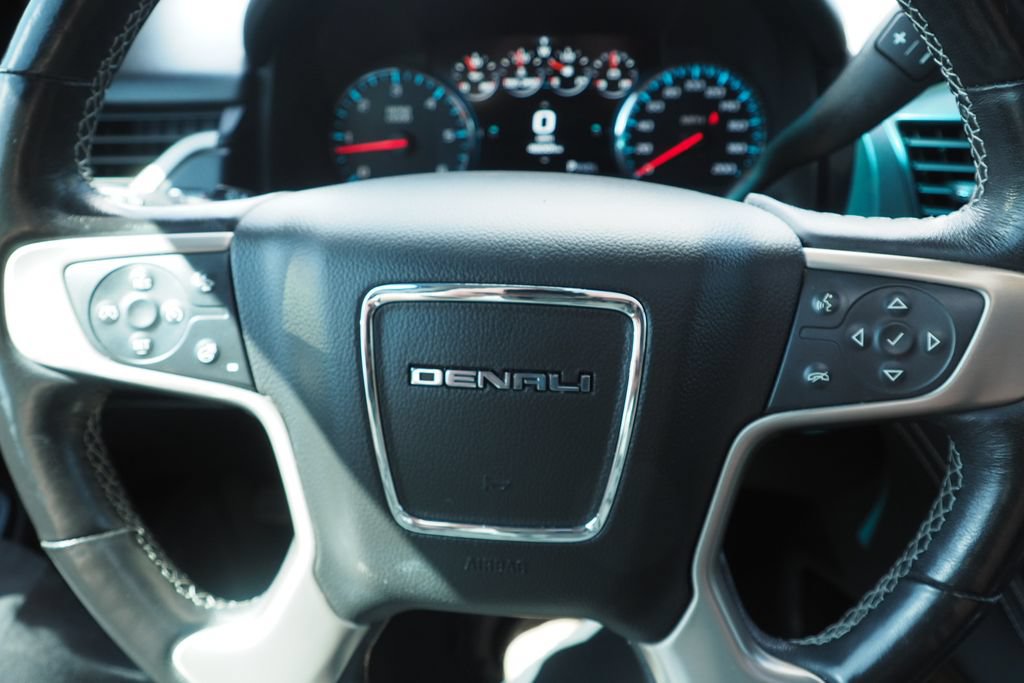 Used 2018 GMC Yukon Denali AWD/4WD image 33