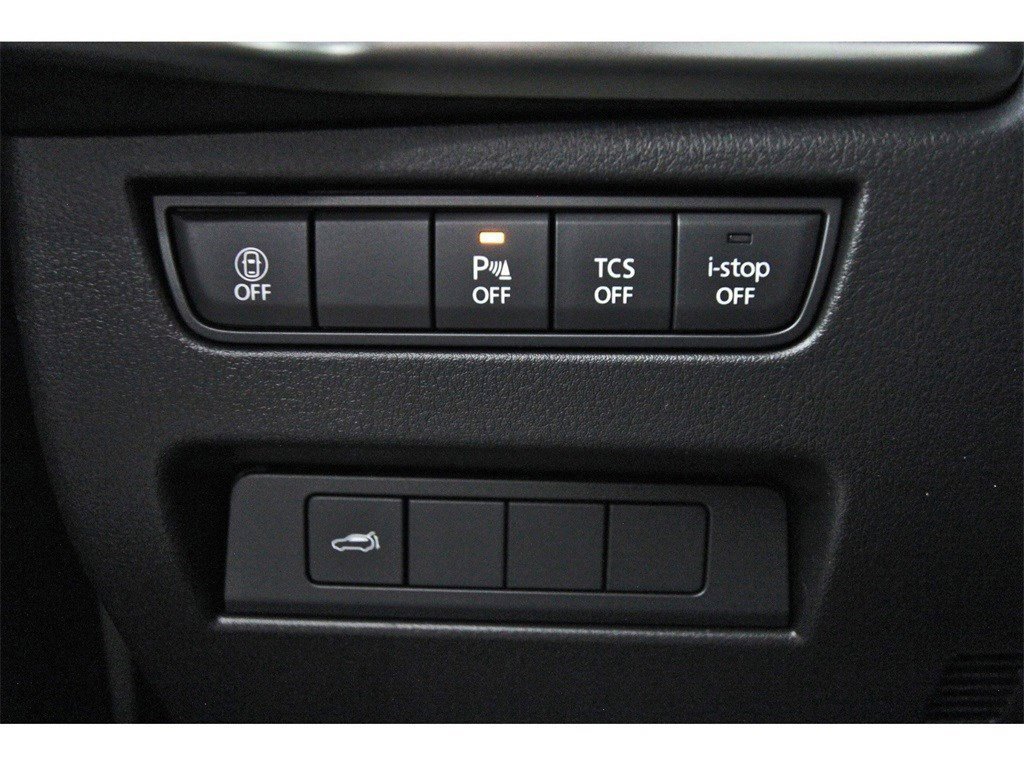 Certified 2025 MAZDA CX-90 3.3 Turbo w/ Preferred Package image 19