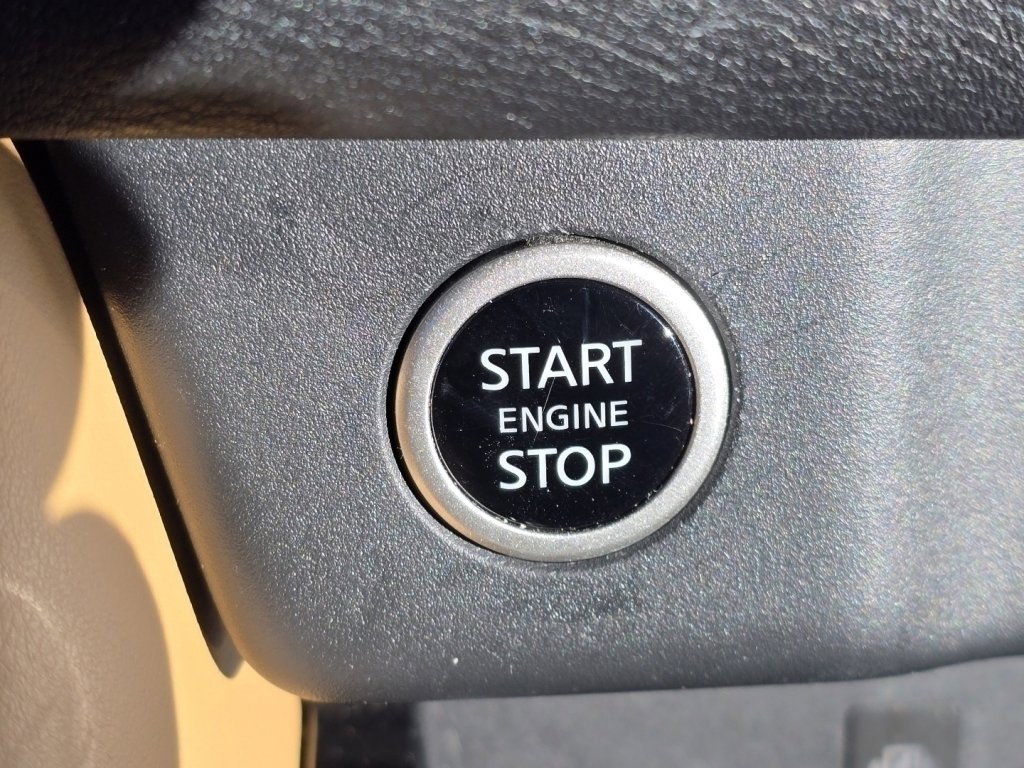 Certified 2023 Nissan Rogue Platinum w/ Platinum Premium Package image 31