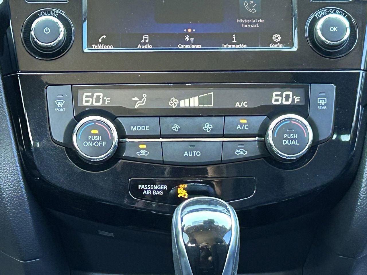 Certified 2019 Nissan Rogue SV image 21