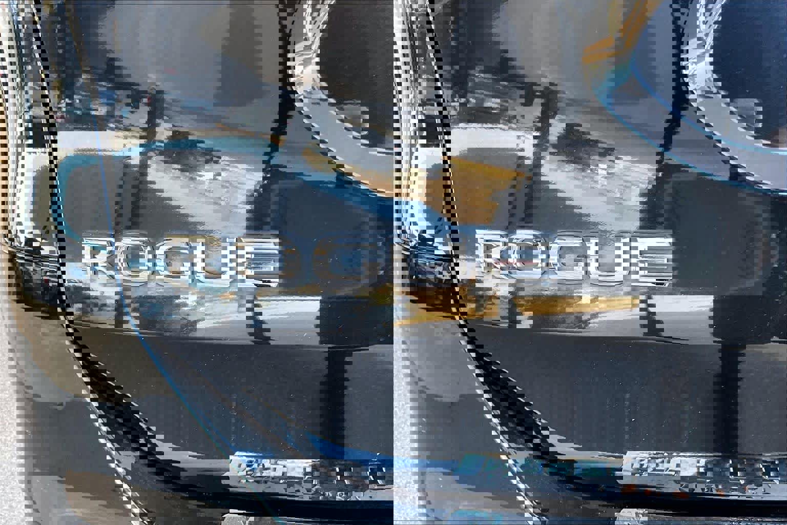 Used 2016 Nissan Rogue S w/ Appearance Package image 9