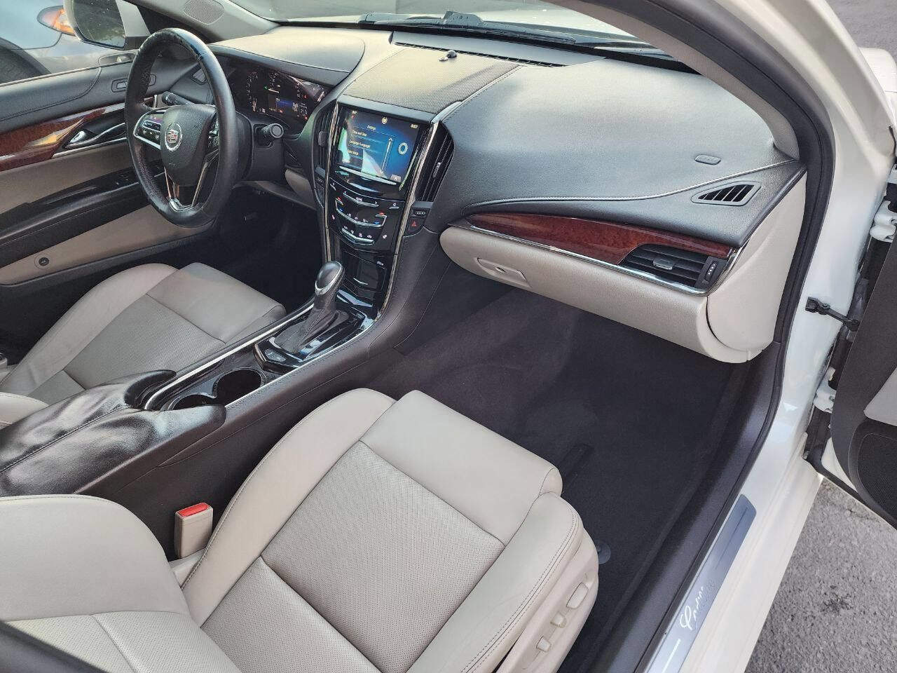 Used 2013 Cadillac ATS Luxury w/ Cold Weather Package RWD image 20