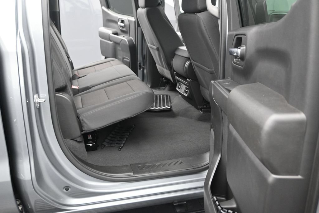 Used 2026 Chevrolet Silverado 1500 Custom RWD image 13
