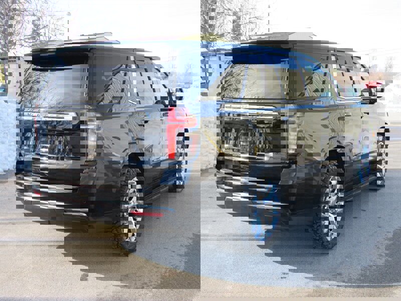 Used 2021 Chevrolet Tahoe 4WD w/ Remote Keyless Entry Package image 8