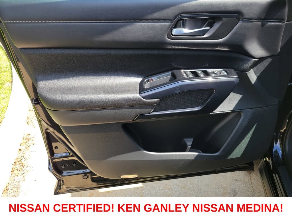 Certified 2022 Nissan Pathfinder S AWD/4WD image 37
