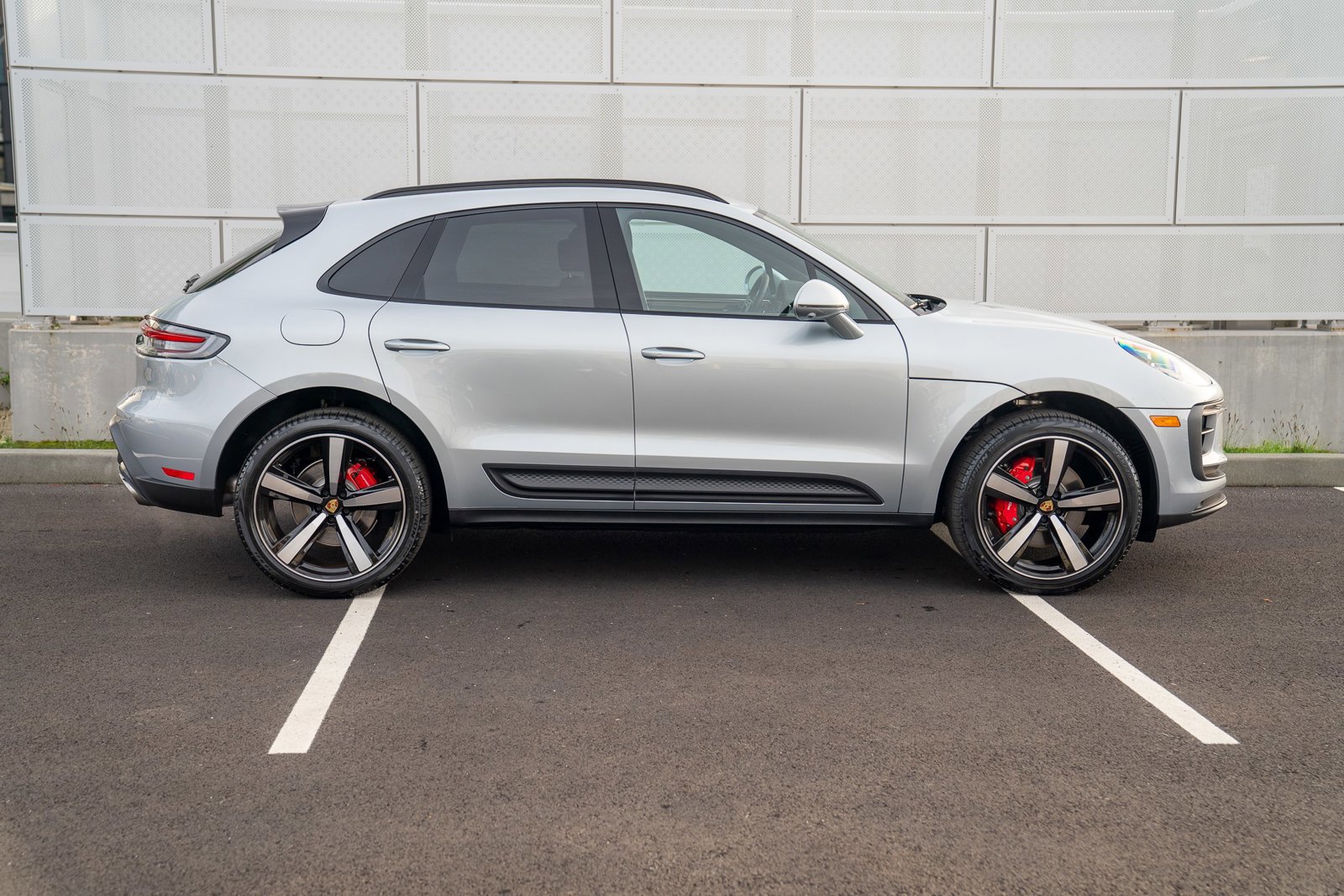 New 2026 Porsche Macan S image 8