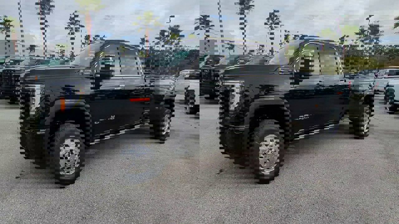 New 2026 GMC Sierra 3500 Denali Ultimate image 4