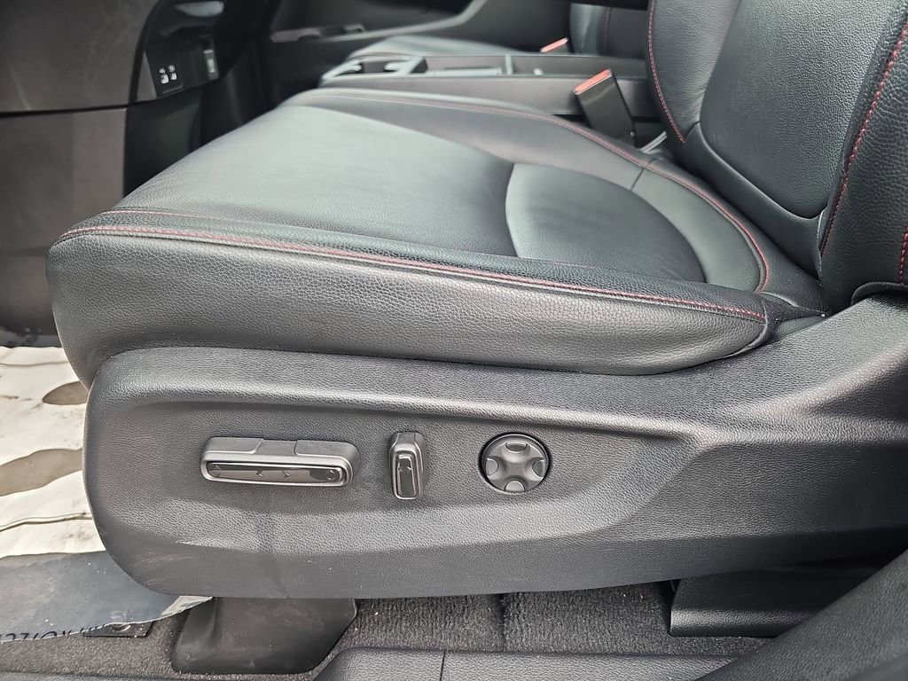 Used 2025 Honda Odyssey Sport-L image 33