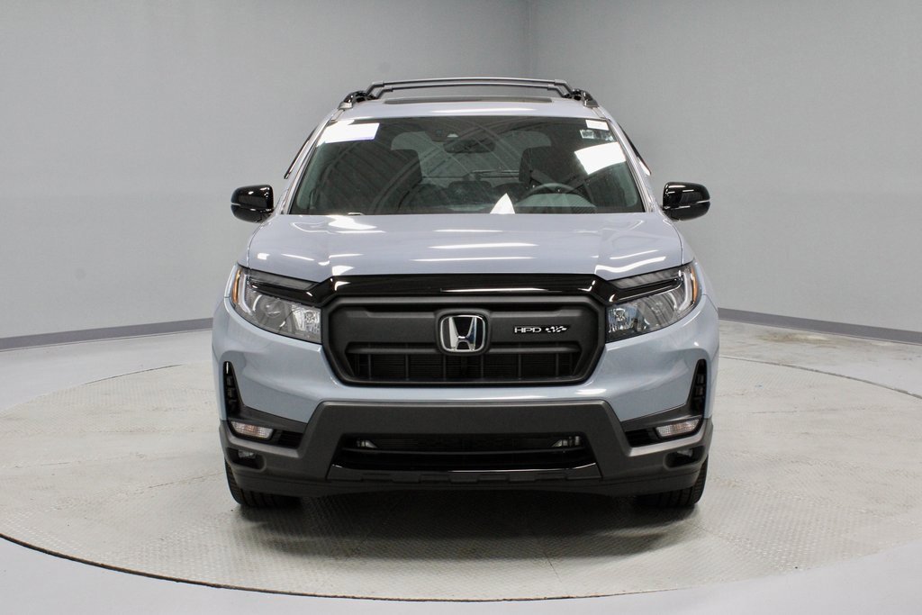 Used 2025 Honda Passport Black Edition image 7