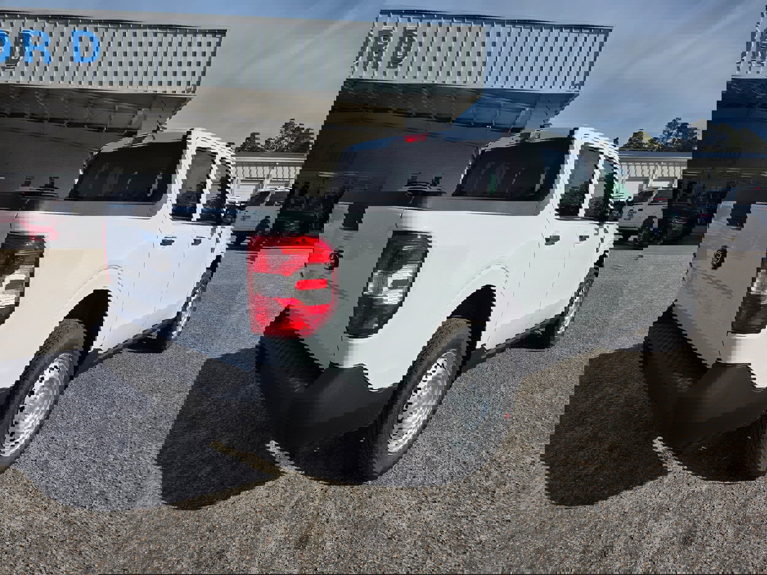 New 2026 Ford Maverick XL image 4