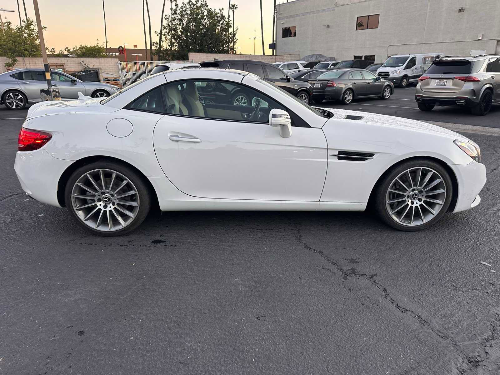 Used 2019 Mercedes-Benz SLC 300 SLC 300 image 6