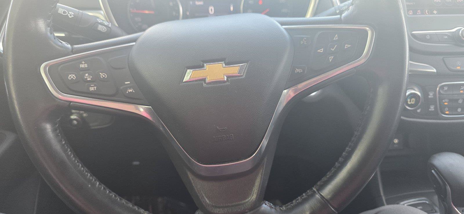 Used 2022 Chevrolet Equinox LT AWD/4WD image 16