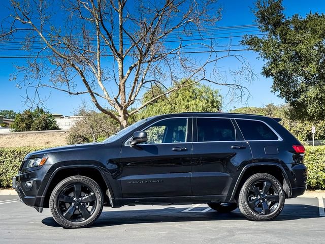 Used 2015 Jeep Grand Cherokee Altitude image 14
