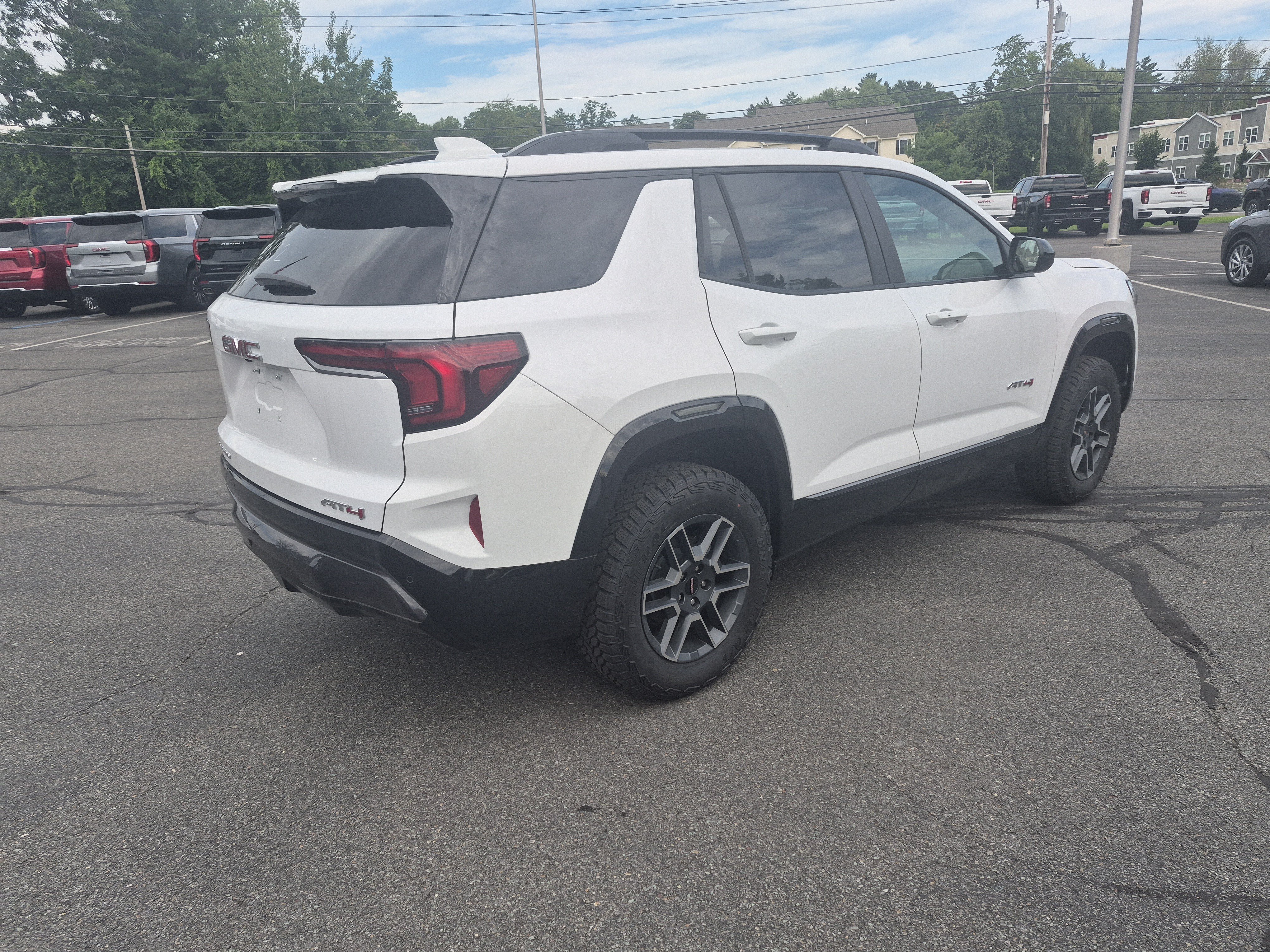 Used 2026 GMC Terrain AT4 AWD/4WD image 17