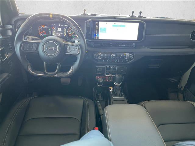 Used 2025 Jeep Wrangler Unlimited Rubicon 392 AWD/4WD image 13