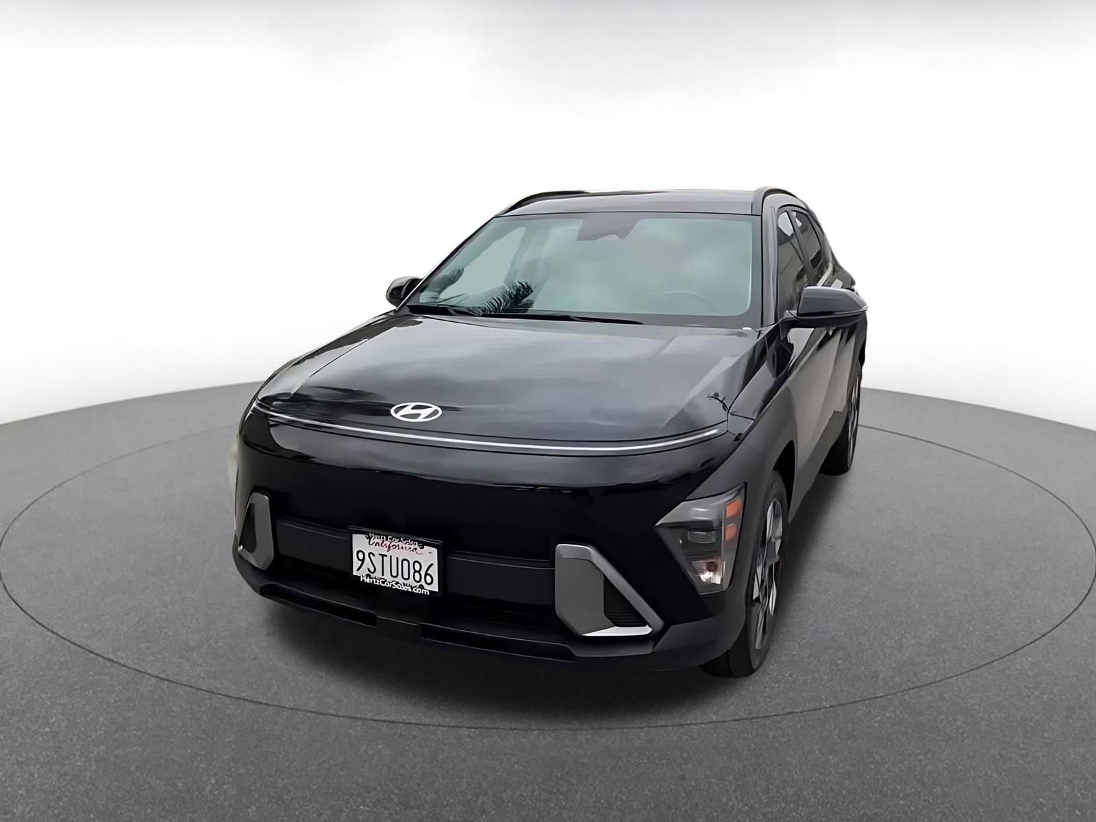 Used 2025 Hyundai Kona SEL image 7