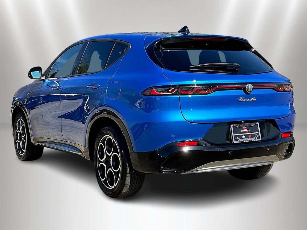 Used 2024 Alfa Romeo Tonale Ti AWD/4WD image 4