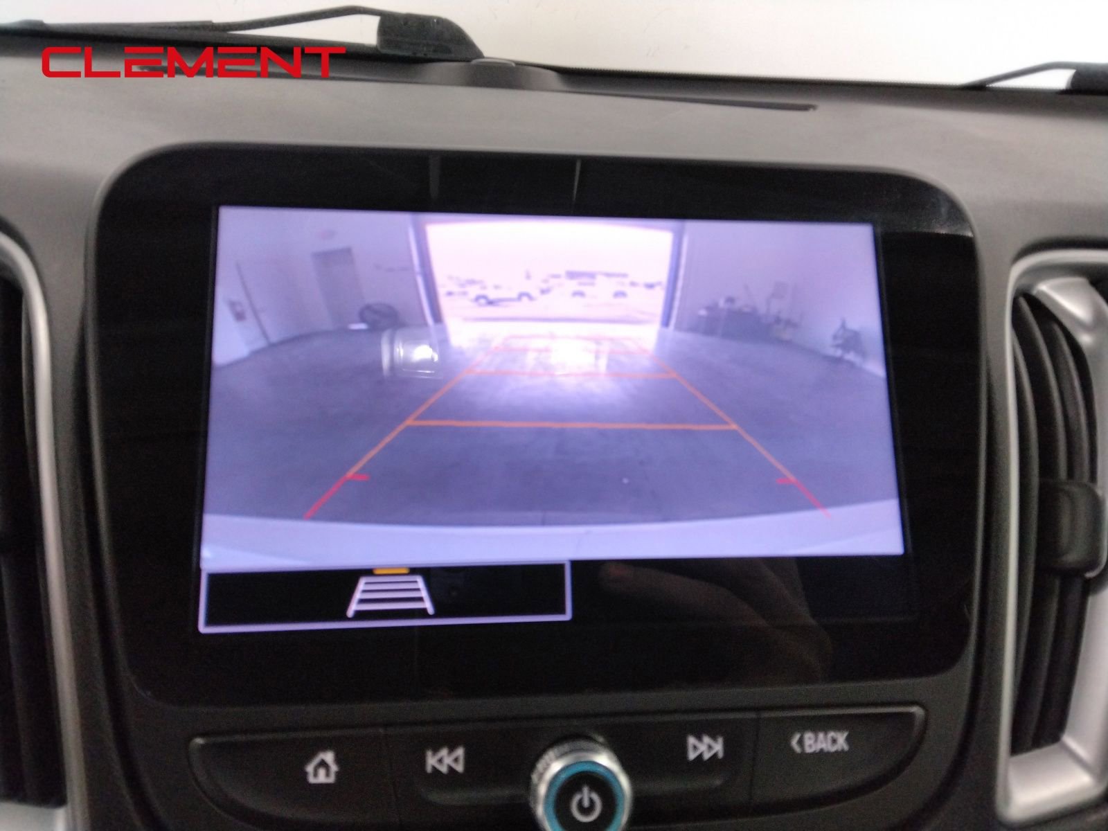 Used 2022 Chevrolet Malibu LT FWD image 22