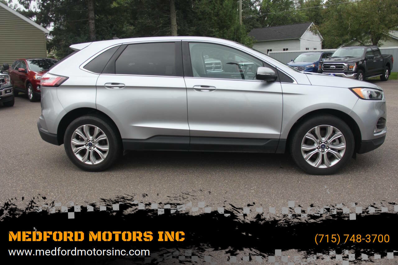 Certified 2022 Ford Edge Titanium image 2