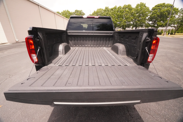 Used 2026 GMC Sierra 1500 Pro w/ Graphite Edition AWD/4WD image 11
