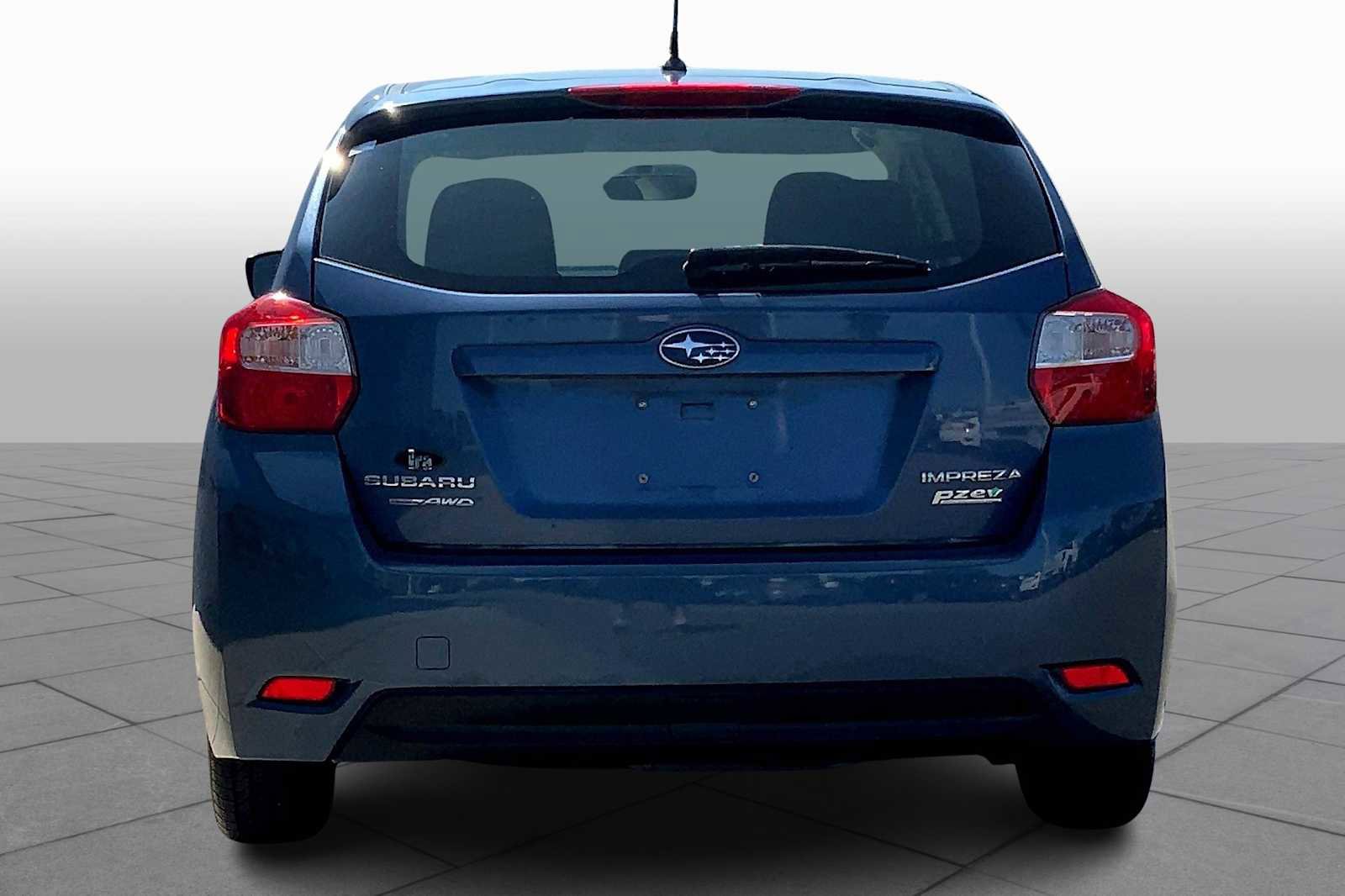 Used 2013 Subaru Impreza 2.0i image 5