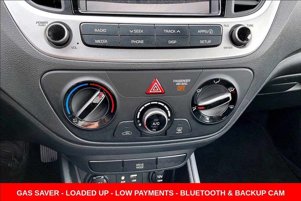 Used 2022 Hyundai Accent SEL image 14